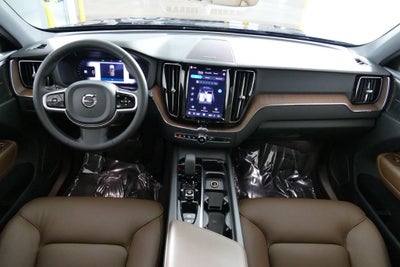 2025 Volvo XC60 B5 Plus