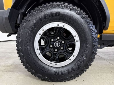 2021 Ford Bronco Base