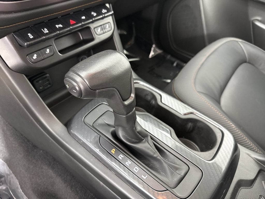 2021 GMC Canyon 4WD AT4 w/Leather