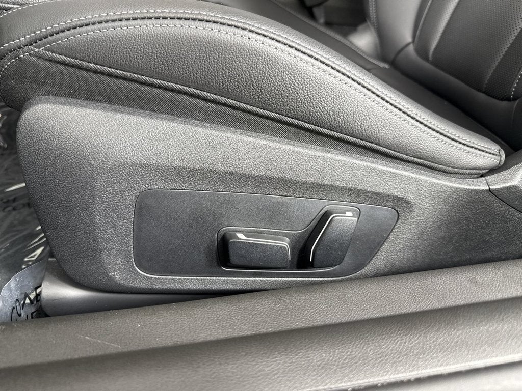 2025 BMW 2 Series M240i xDrive