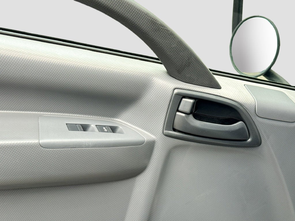 2017 Isuzu NPR Base