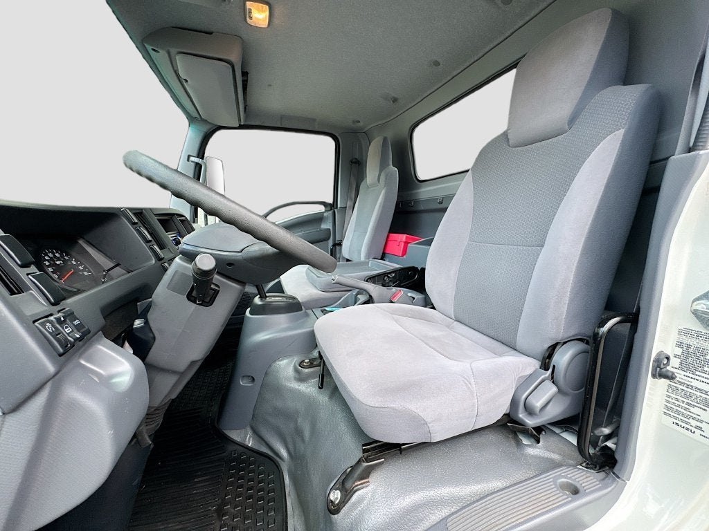 2017 Isuzu NPR Base