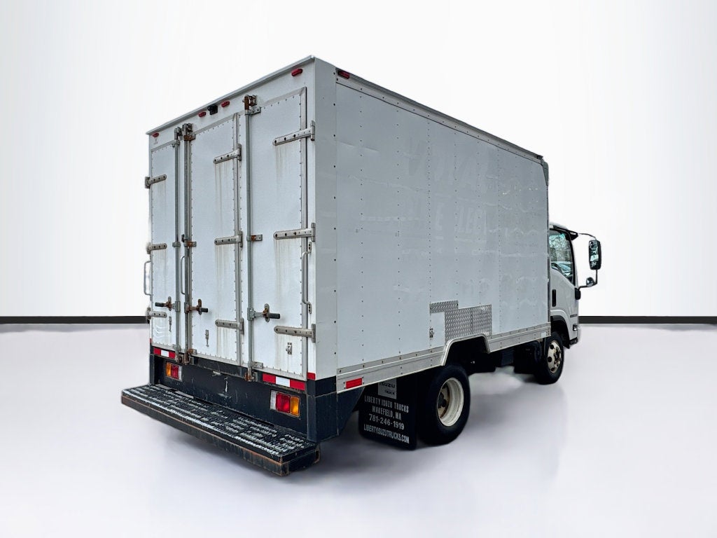 2017 Isuzu NPR Base