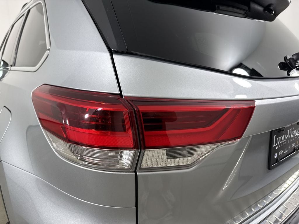 2018 Toyota Highlander Hybrid Hybrid Limited Platinum