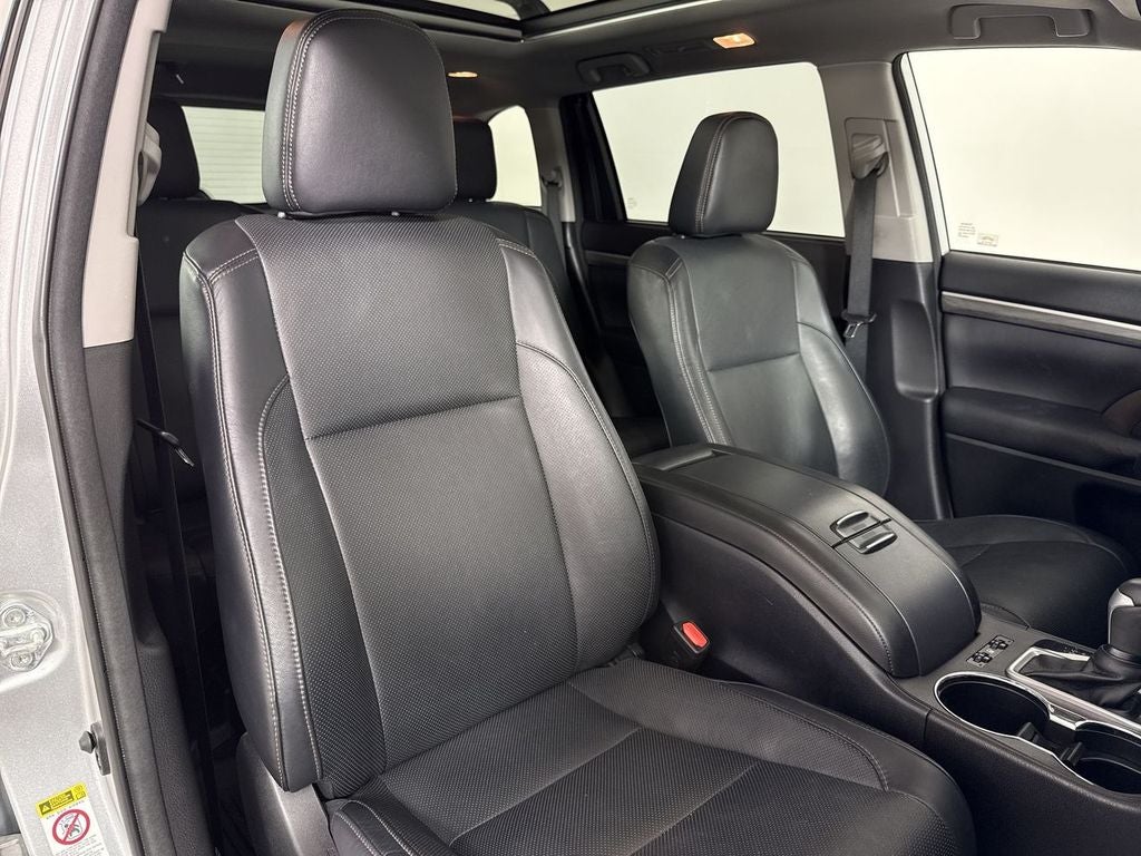 2018 Toyota Highlander Hybrid Hybrid Limited Platinum
