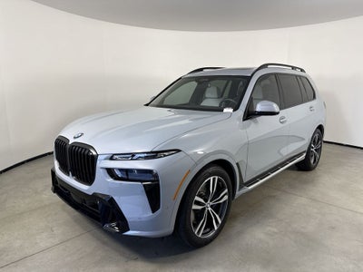 2025 BMW X7 xDrive40i