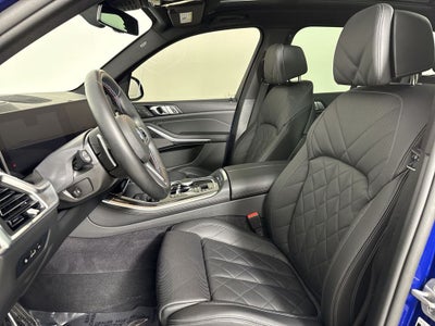 2025 BMW X5 M60i