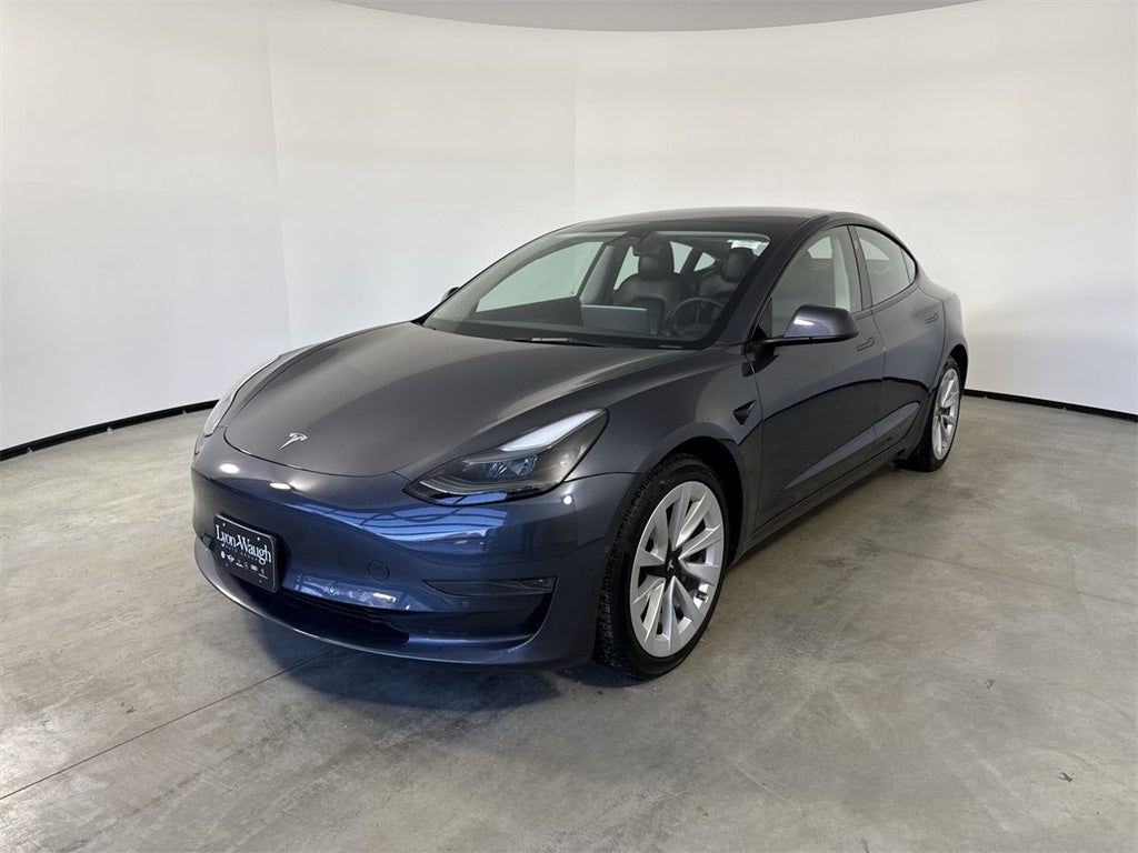 2022 Tesla Model 3 RWD