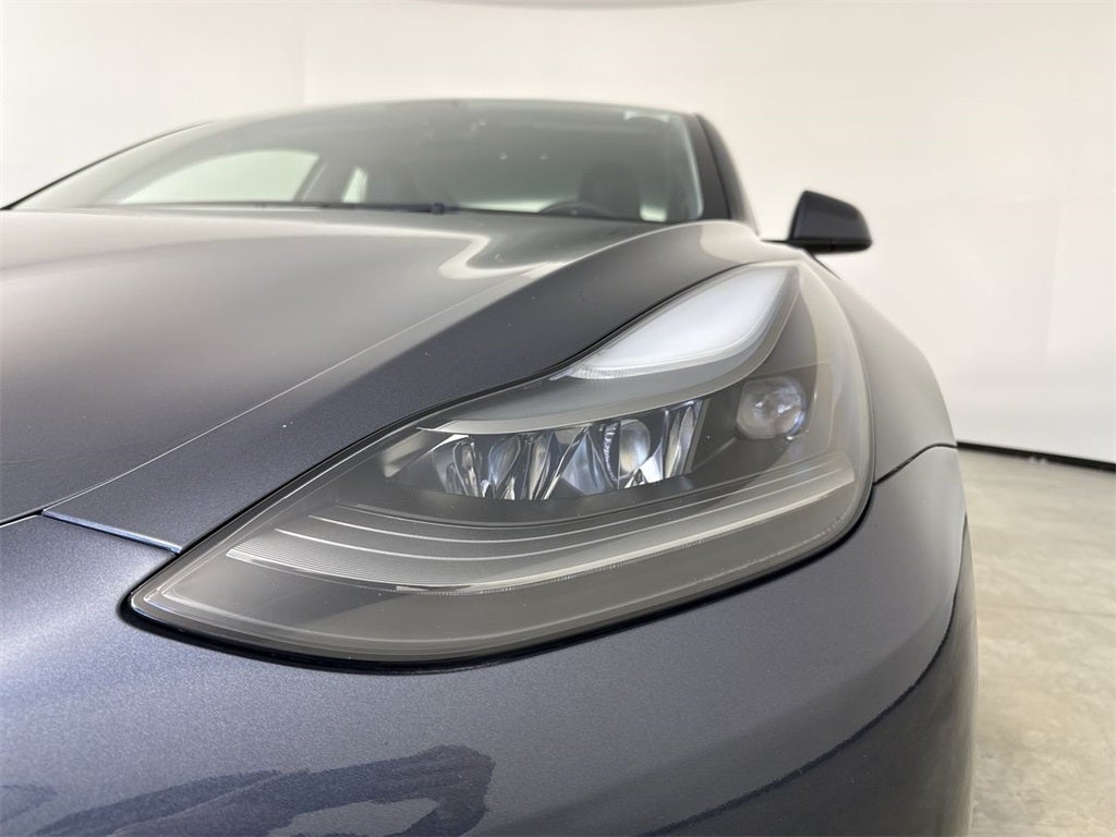 2022 Tesla Model 3 RWD