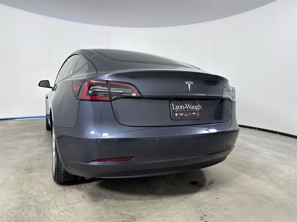 2022 Tesla Model 3 RWD
