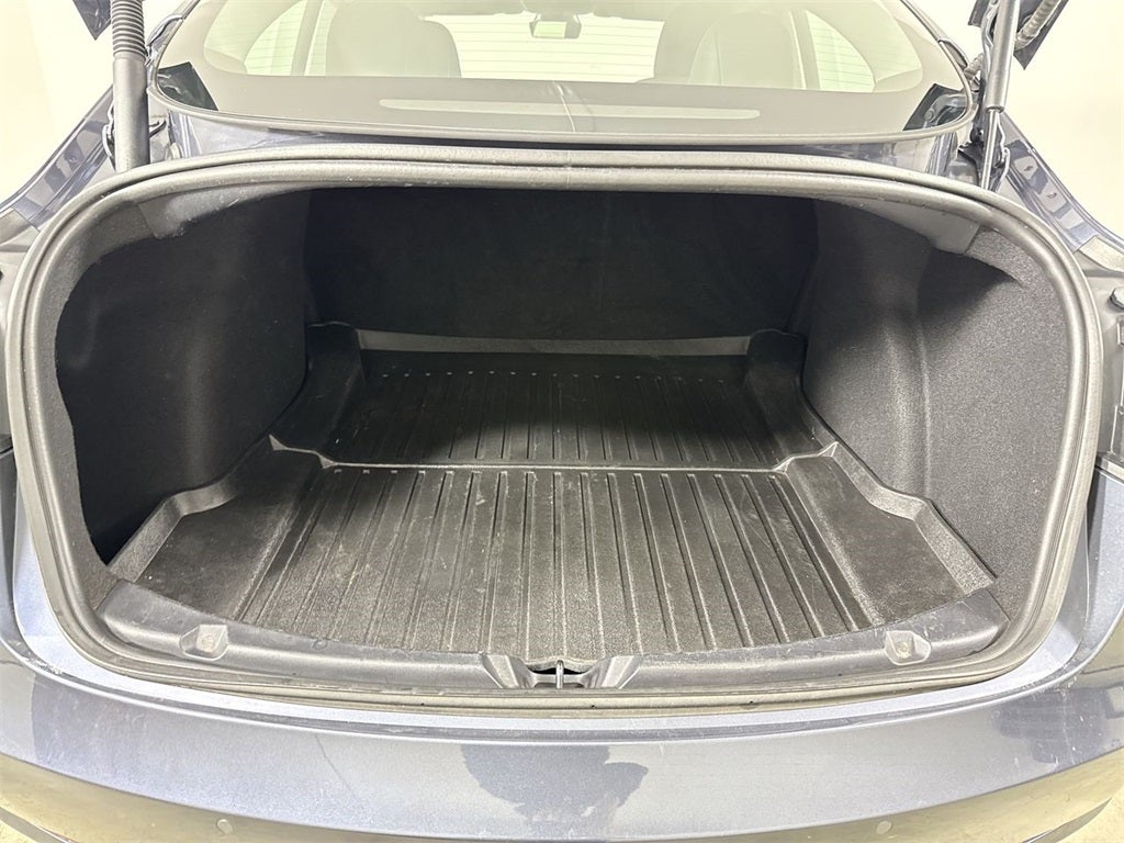 2022 Tesla Model 3 RWD