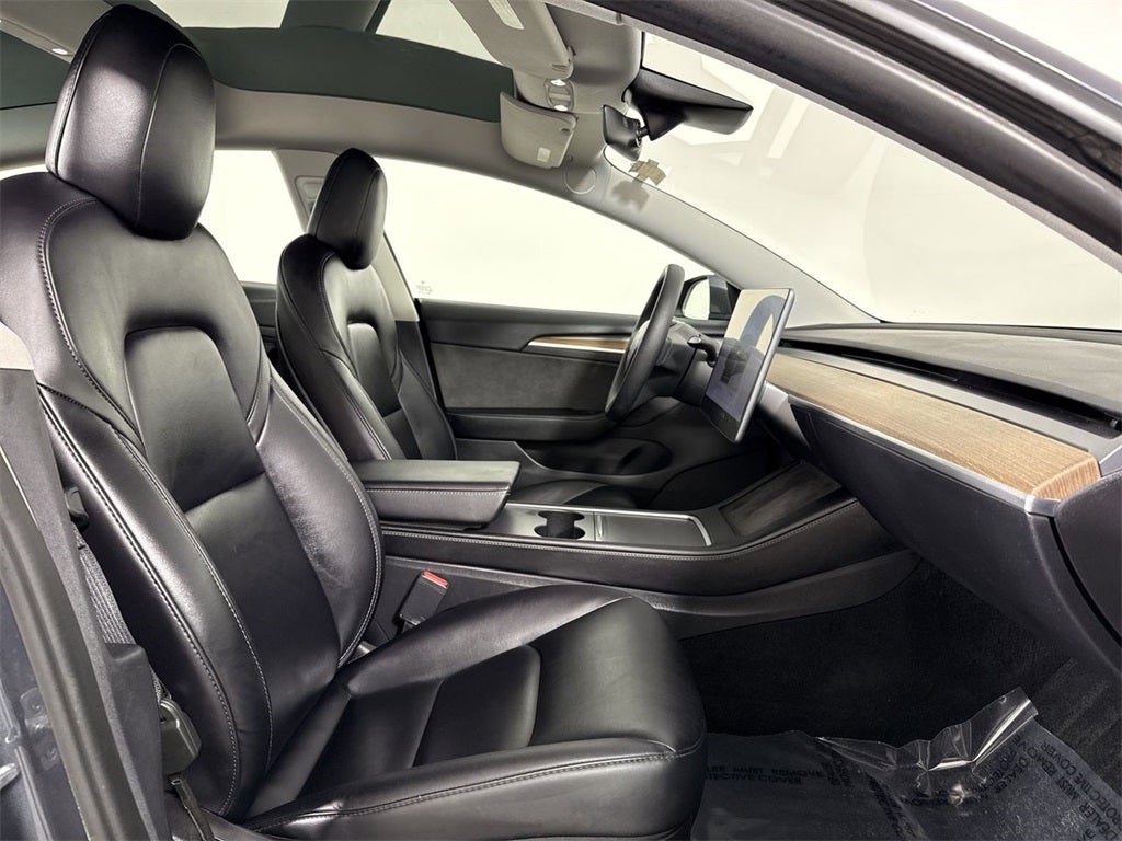 2022 Tesla Model 3 RWD