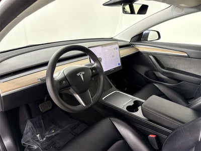 2022 Tesla Model 3 RWD