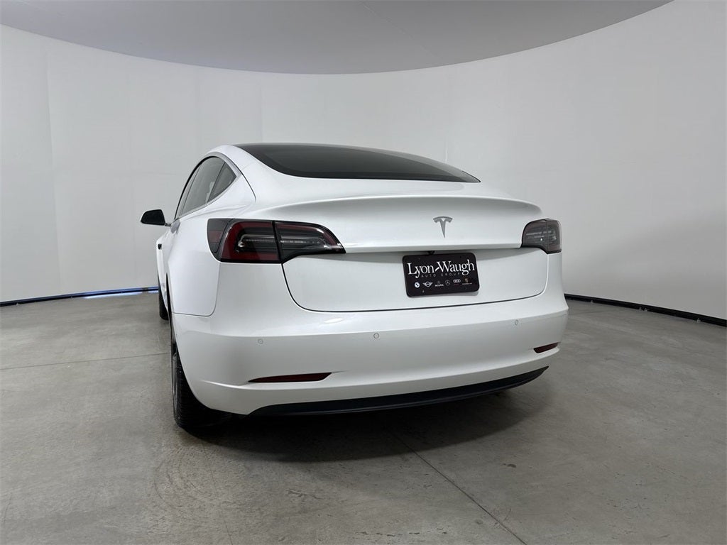 2018 Tesla Model 3 Base