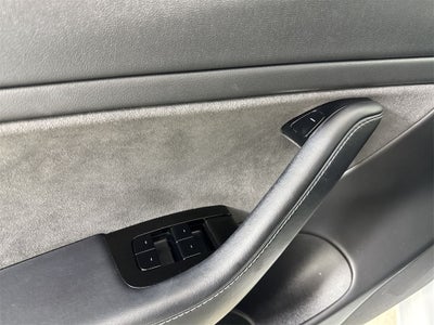 2018 Tesla Model 3 Base