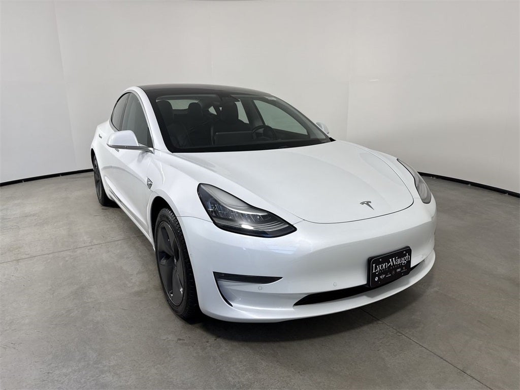 2018 Tesla Model 3 Base