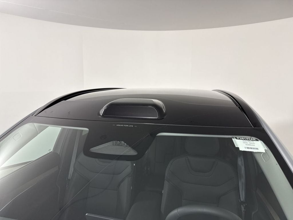 2025 Volvo EX90 Plus
