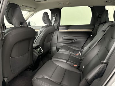 2025 Volvo EX90 Plus