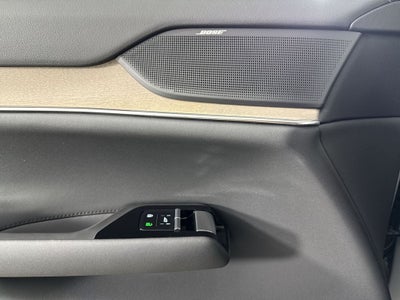 2025 Volvo EX90 Plus