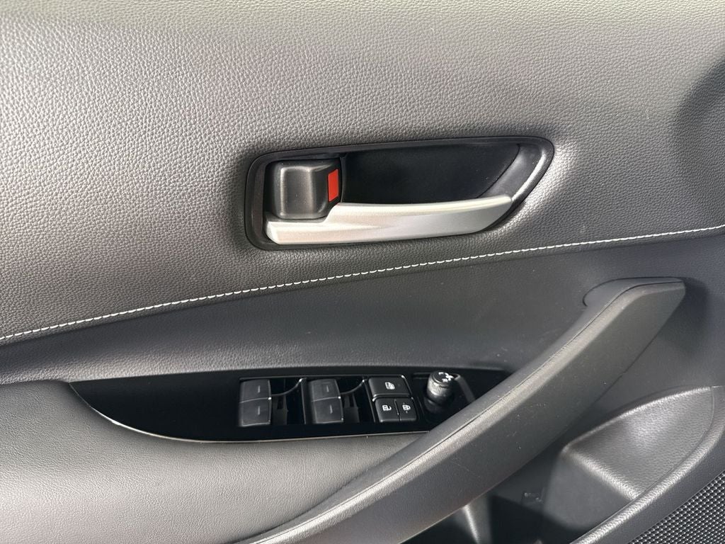 2023 Toyota Corolla Hatchback SE