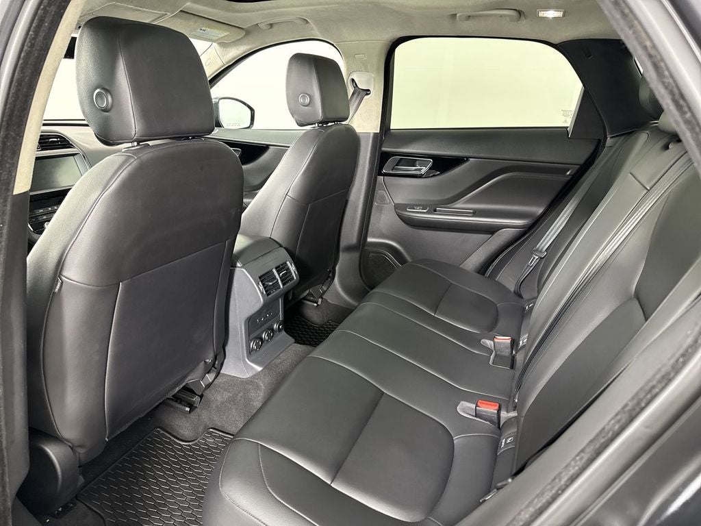 2020 Jaguar F-PACE 30t Premium