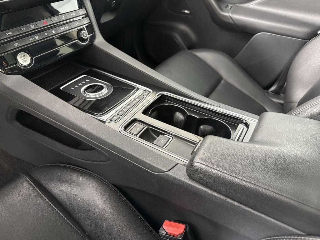 2020 Jaguar F-PACE 30t Premium