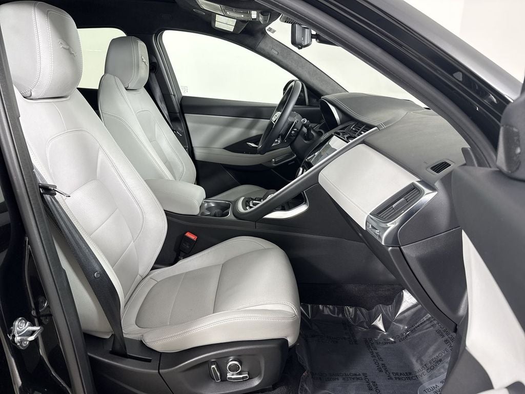 2022 Jaguar E-PACE 300 Sport