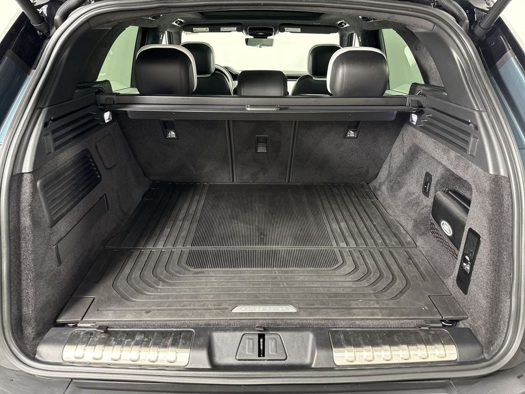 2024 Land Rover Range Rover Sport Plug-in Hybrid Autobiography