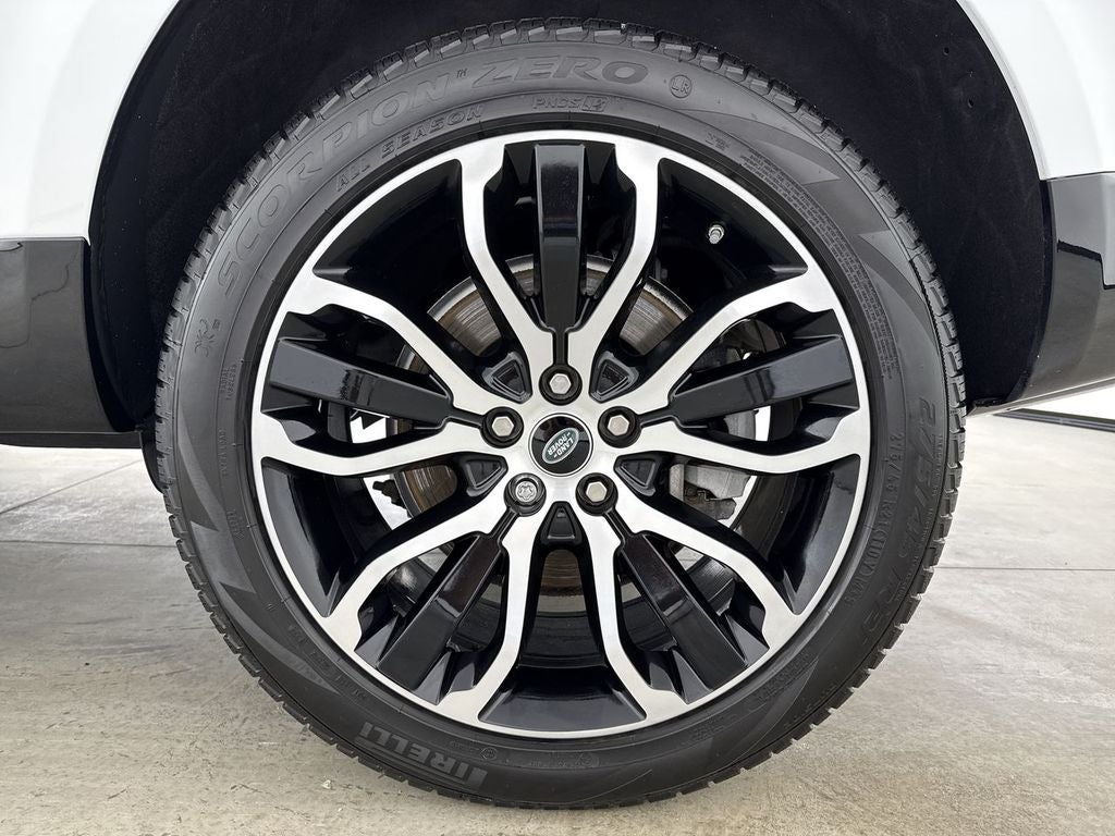 2021 Land Rover Range Rover Sport HSE Silver Edition