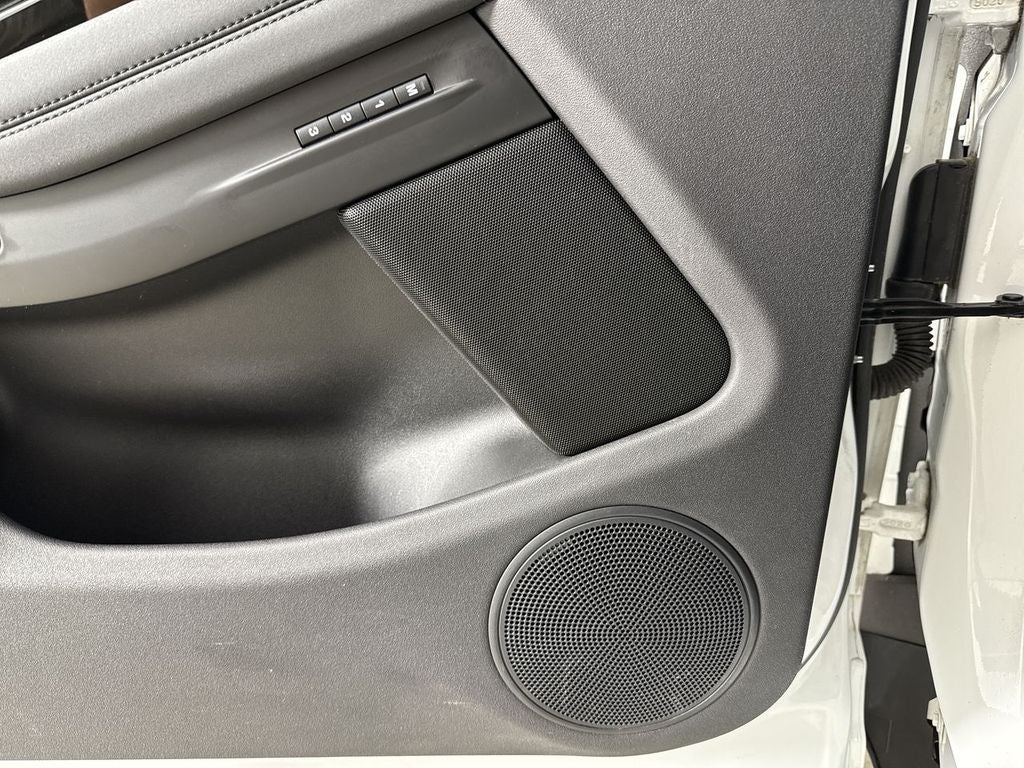 2021 Land Rover Range Rover Evoque R-Dynamic SE