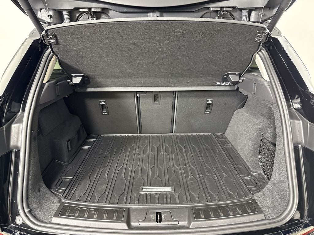 2025 Land Rover Range Rover Evoque Dynamic SE