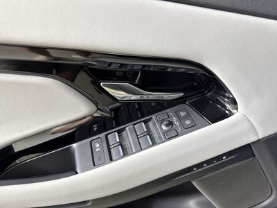 2025 Land Rover Range Rover Evoque Dynamic SE