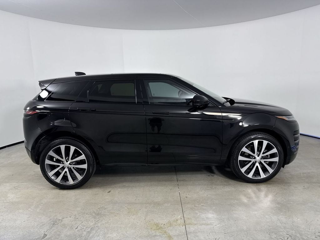 2025 Land Rover Range Rover Evoque Dynamic SE