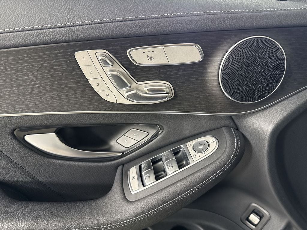 2022 Mercedes-Benz GLC GLC 300