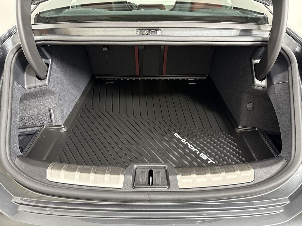 2025 Audi S e-tron GT Premium Plus