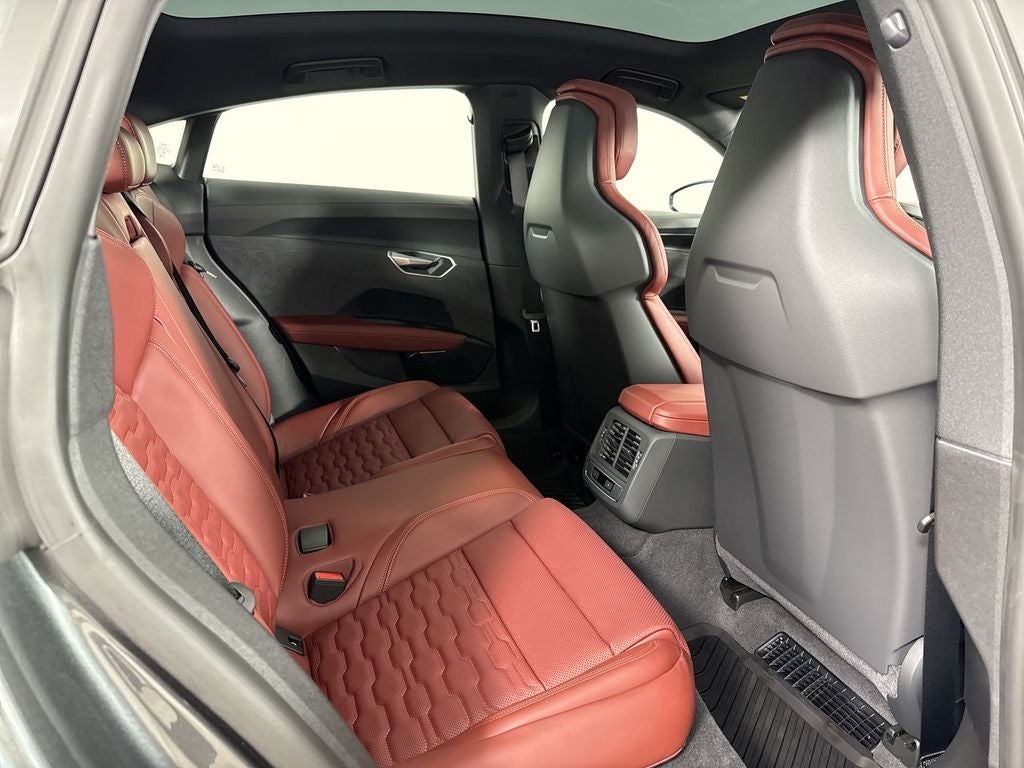 2025 Audi S e-tron GT Premium Plus