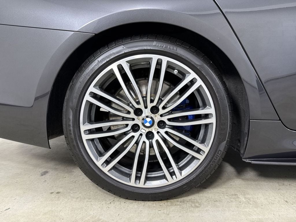 2019 BMW 5 Series M550i xDrive