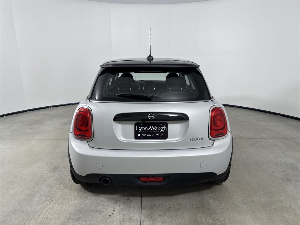 2019 MINI Hardtop 2 Door Cooper