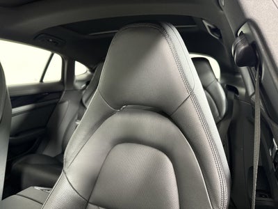 2018 Porsche Panamera Base