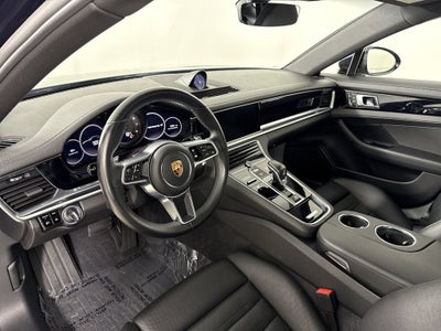 2018 Porsche Panamera Base