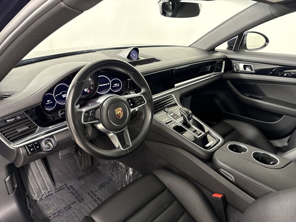2018 Porsche Panamera Base