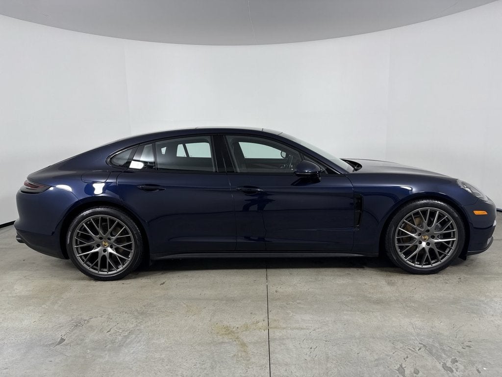 2018 Porsche Panamera Base