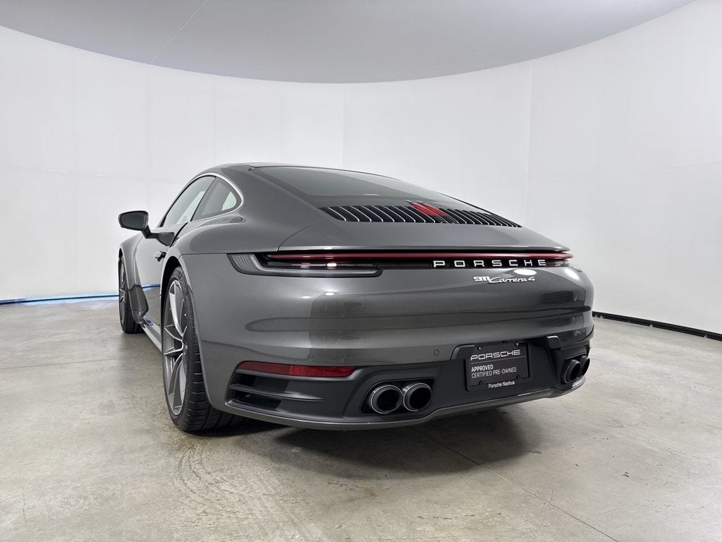 2024 Porsche 911 Carrera 4