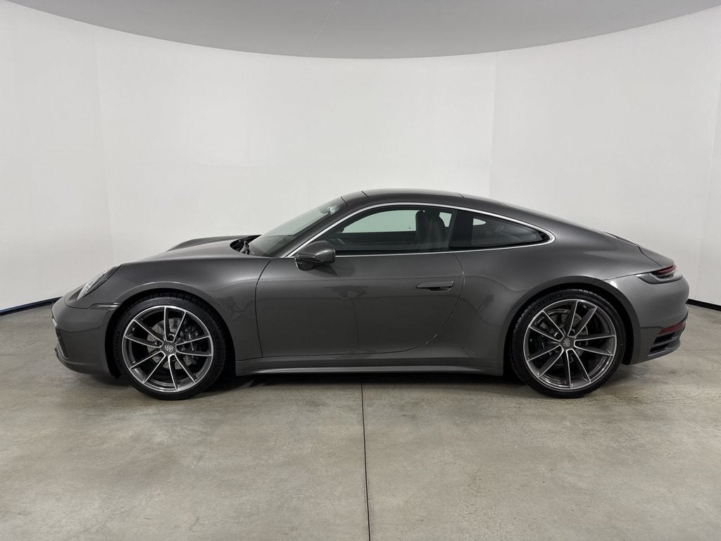 2024 Porsche 911 Carrera 4