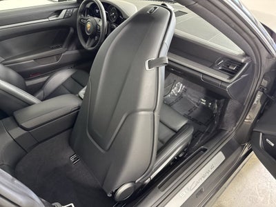 2024 Porsche 911 Carrera 4
