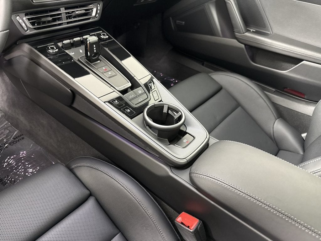 2024 Porsche 911 Carrera 4