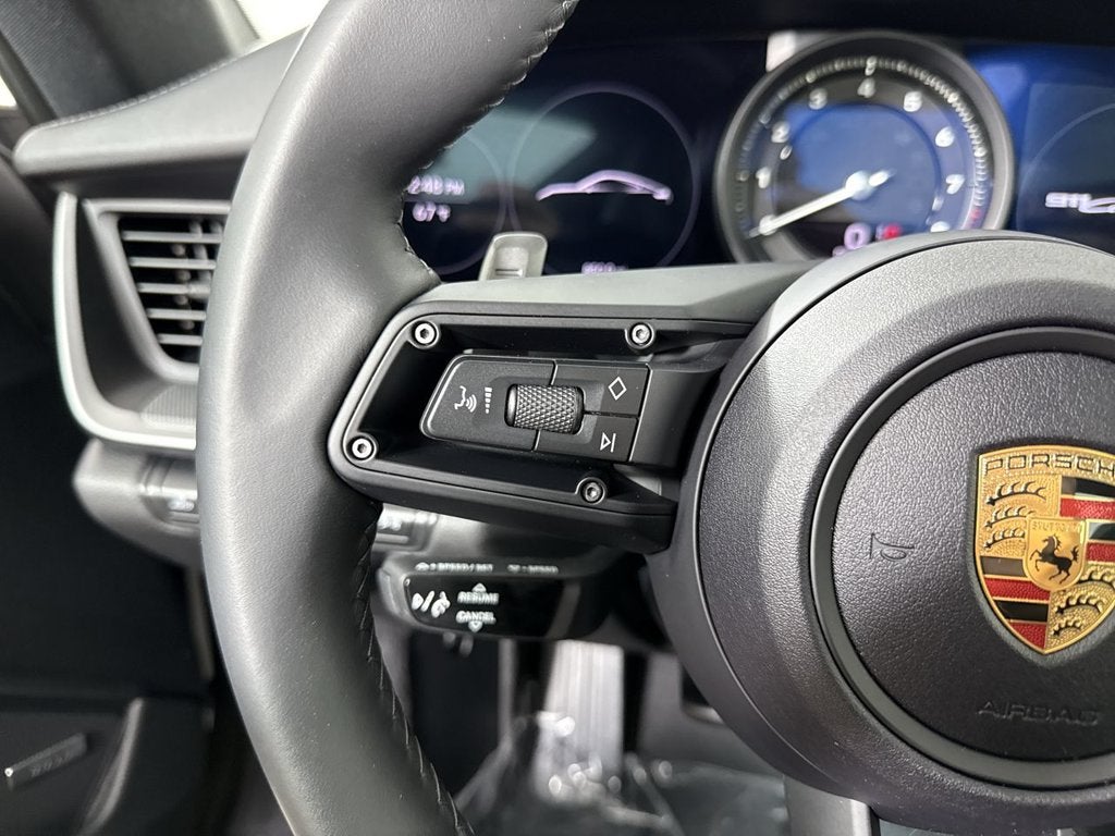 2024 Porsche 911 Carrera 4
