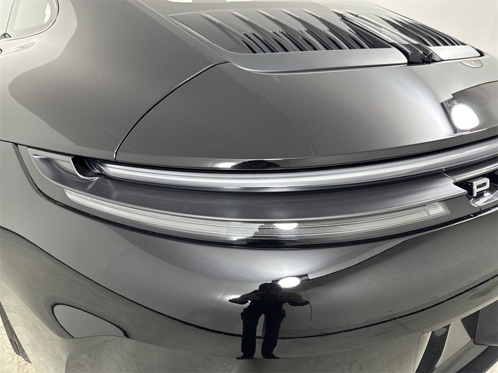 2025 Porsche 911 Carrera