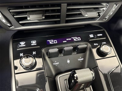 2025 Porsche 911 Carrera