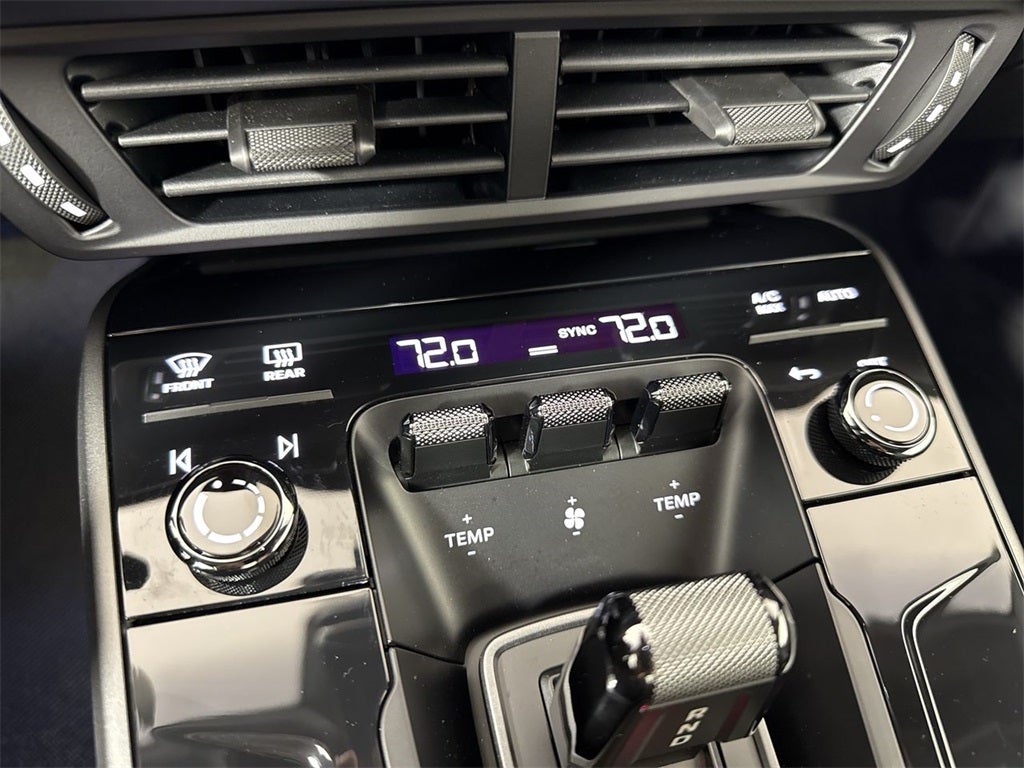 2025 Porsche 911 Carrera